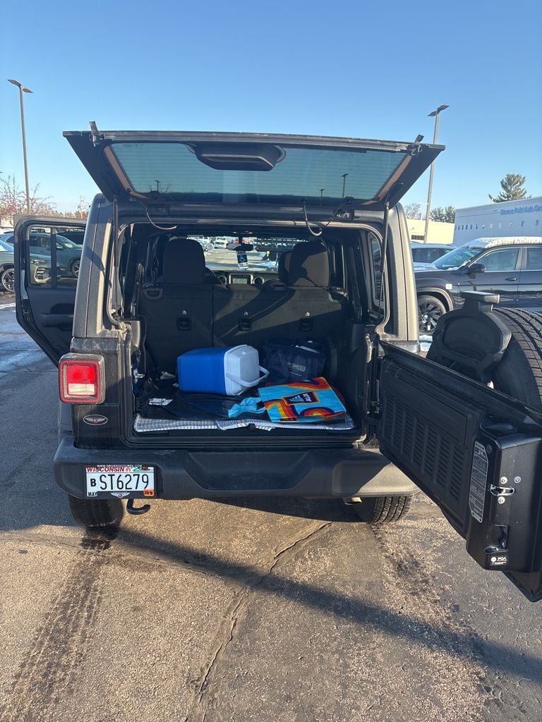 2023 Jeep Wrangler Sport