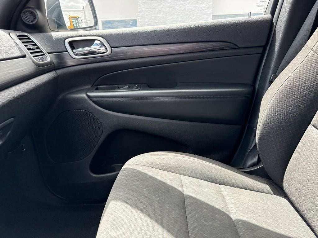 2020 Jeep Grand Cherokee Laredo E - Photo 26
