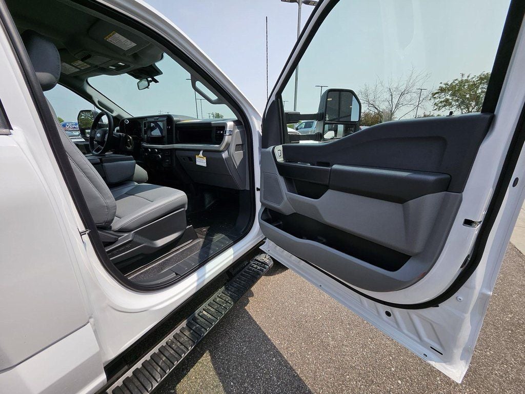 2025 Ford F-350SD XL DRW
