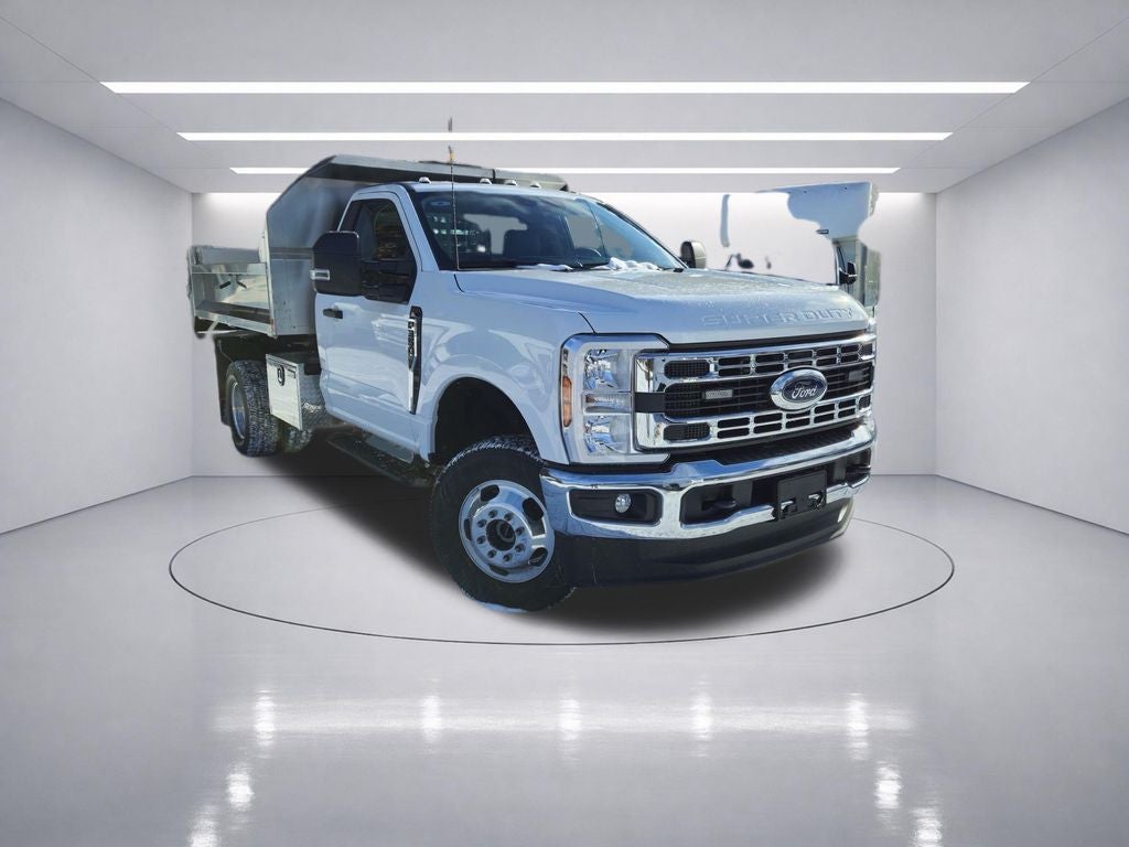 2026 Ford F-350SD XL DRW