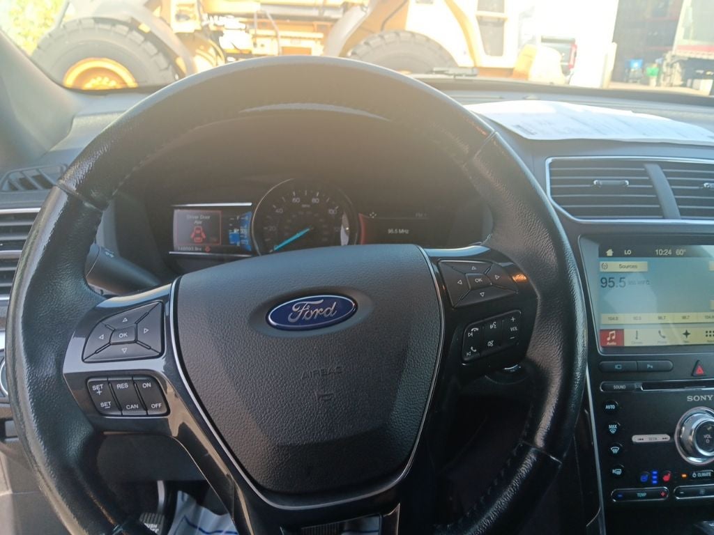 2017 Ford Explorer Limited - Photo 13