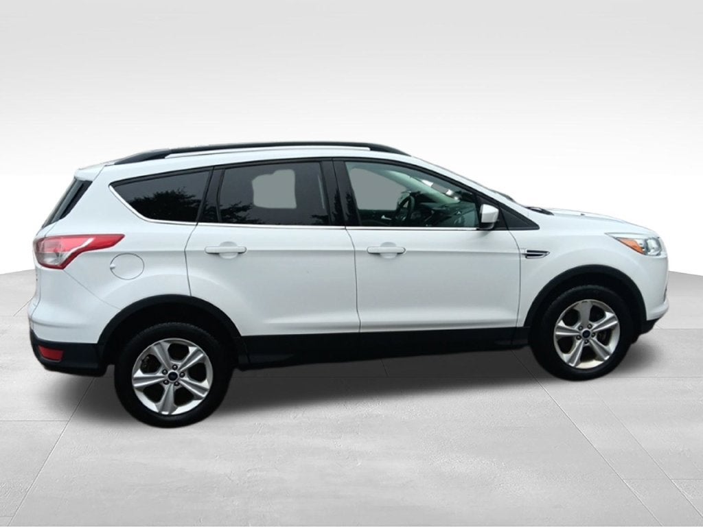 2016 Ford Escape SE - Photo 8