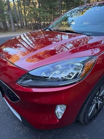 2020 Ford Escape Titanium