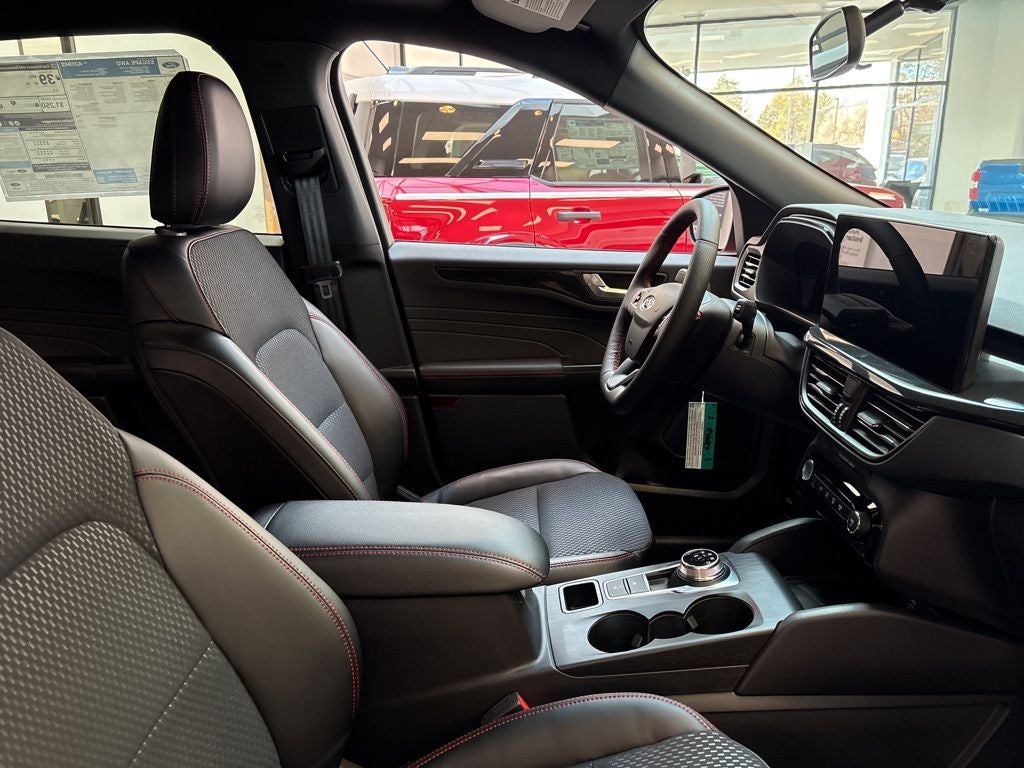 2026 Ford Escape Hybrid ST-Line Select