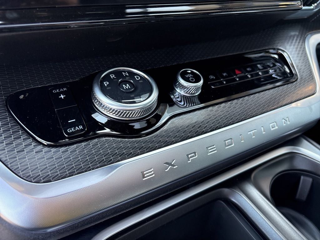 2026 Ford Expedition Max MAX Platinum®