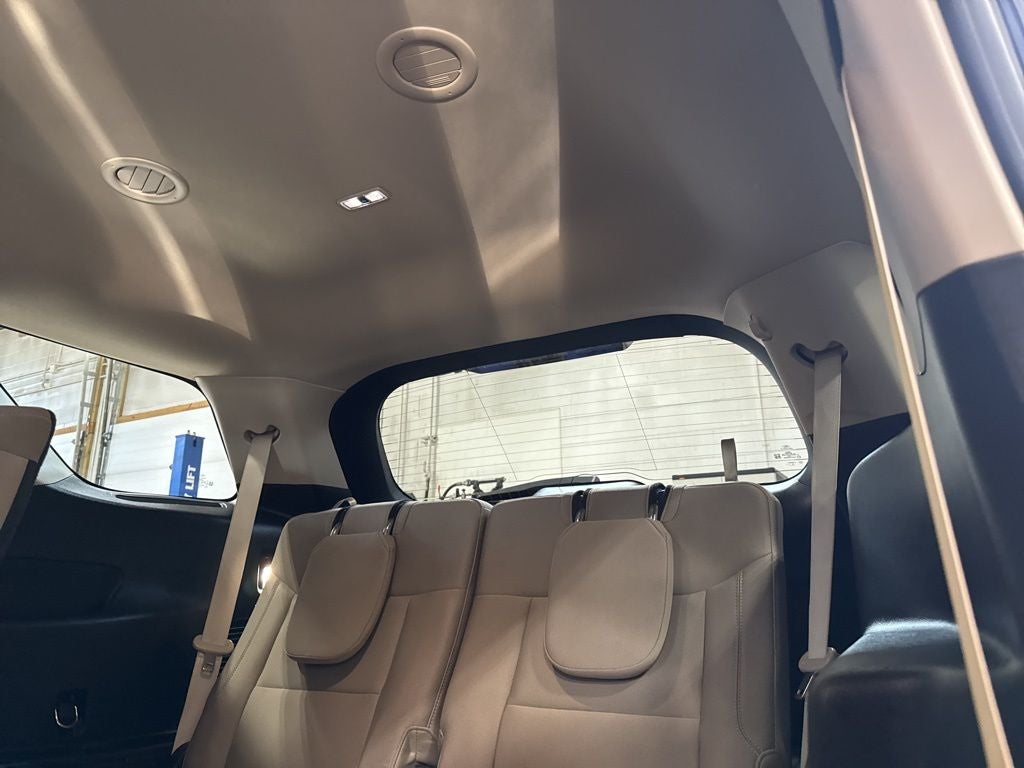 2020 Ford Explorer Base