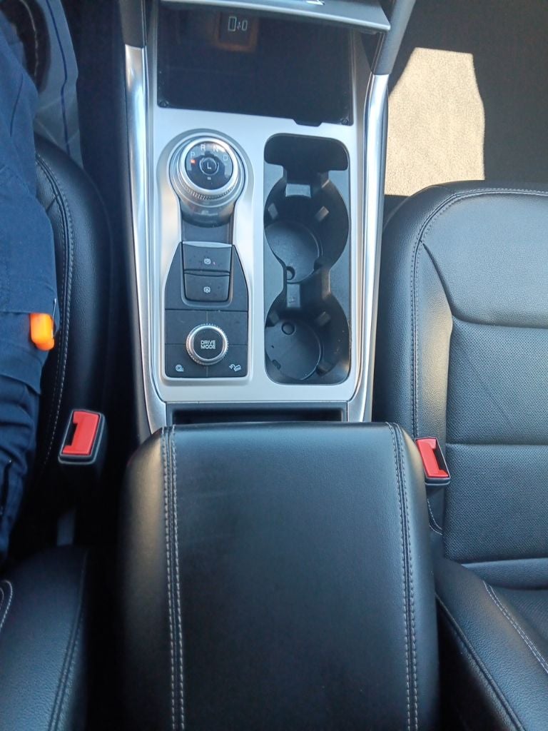 2023 Ford Explorer Limited - Photo 23