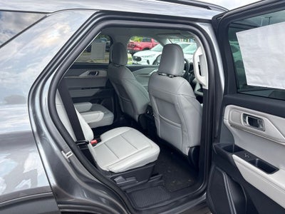 2026 Ford Explorer Active w/100A Pkg
