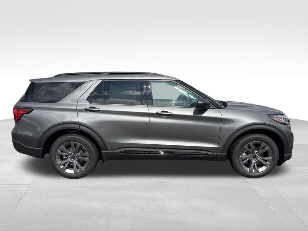 2026 Ford Explorer Active w/100A Pkg