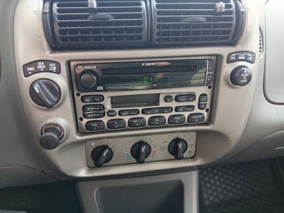 2004 Ford Explorer Sport Trac XLS AI