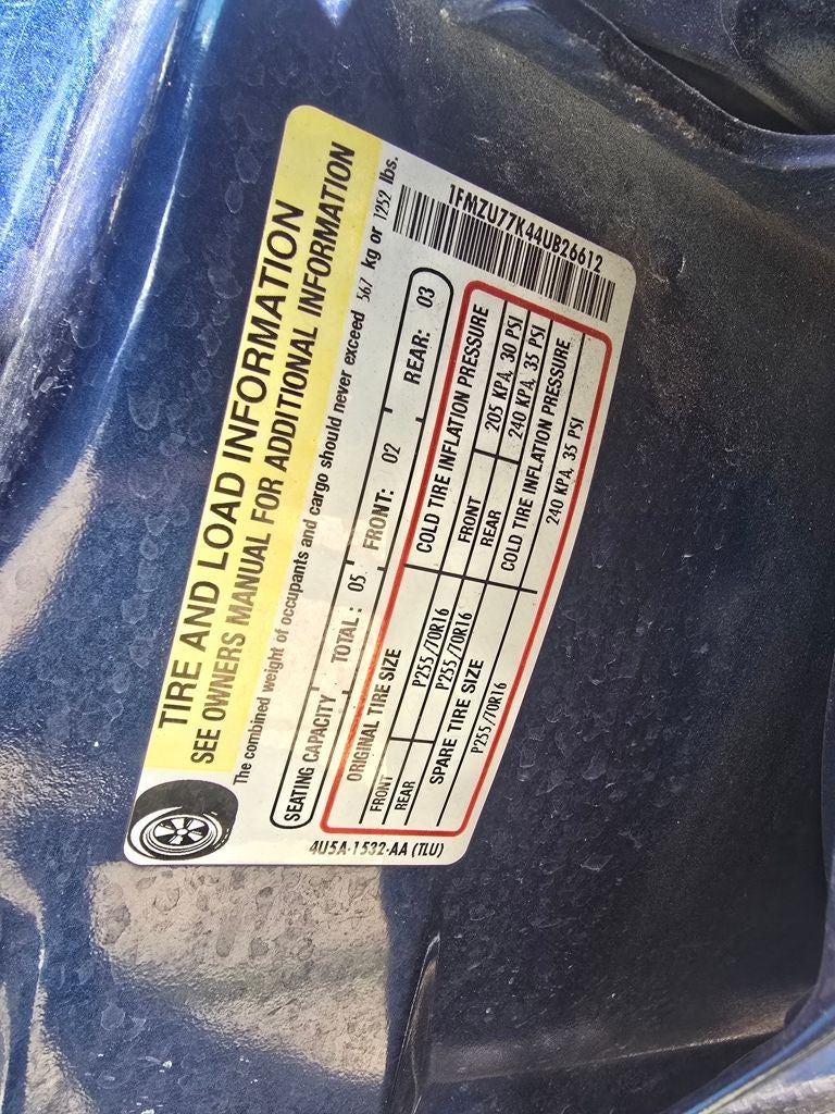 2004 Ford Explorer Sport Trac XLS 126 WB