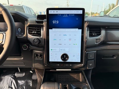 2025 Ford F-150 Lightning Platinum