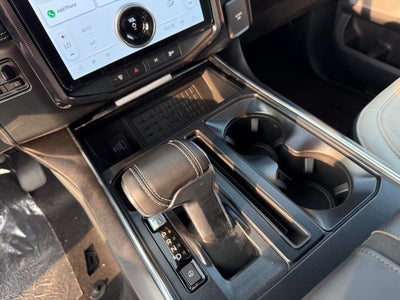 2025 Ford F-150 Lightning Platinum