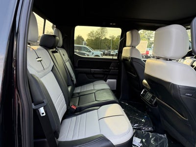 2025 Ford F-150 Lightning Platinum