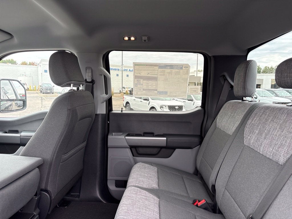 2027 Ford F-250SD F-250® XLT