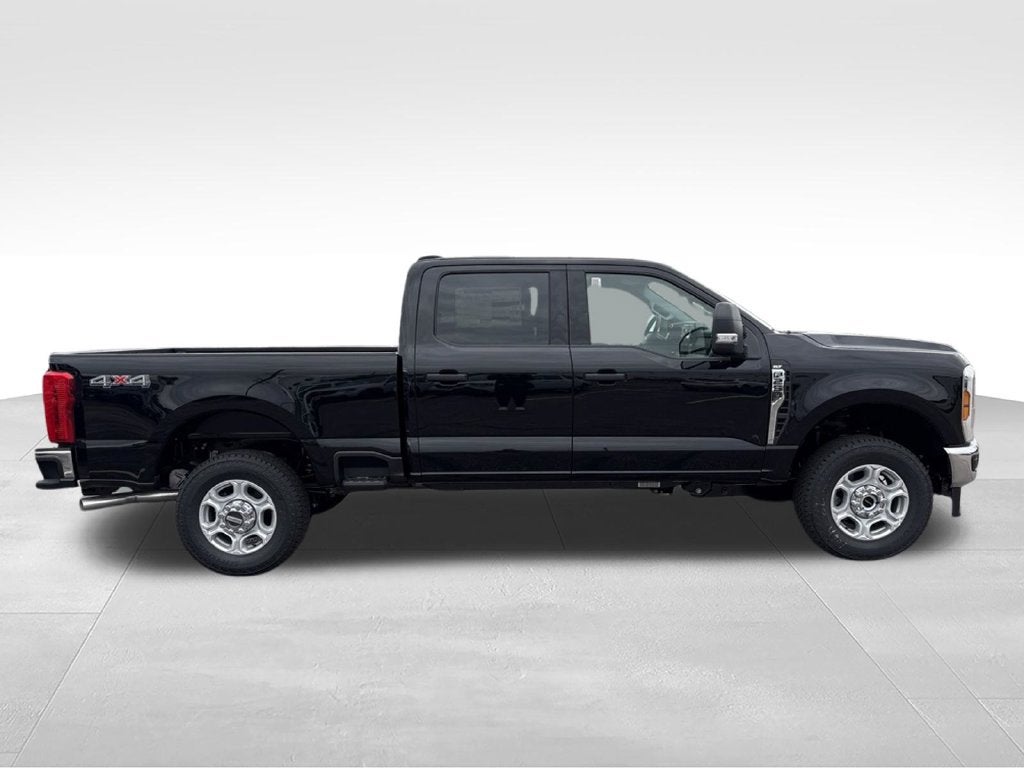 2027 Ford F-250SD F-250® XLT