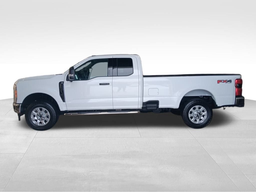 2023 Ford F-250SD XLT