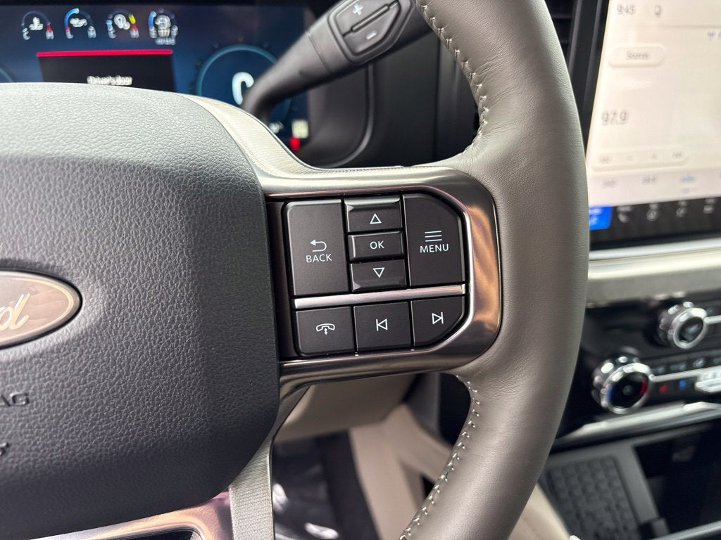 2027 Ford F-250SD F-250® Platinum®