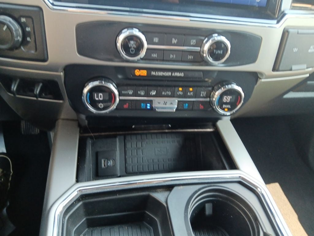 2022 Ford F-250SD Lariat