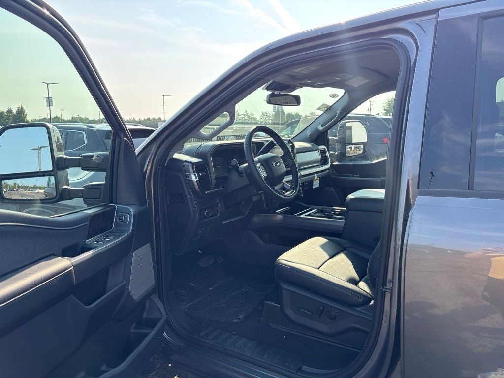 2026 Ford F-350SD F-350® Lariat®