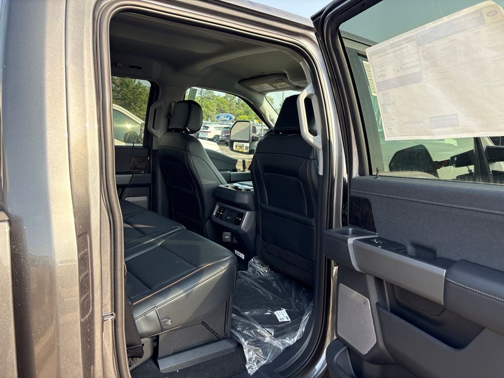2026 Ford F-350SD F-350® Lariat®