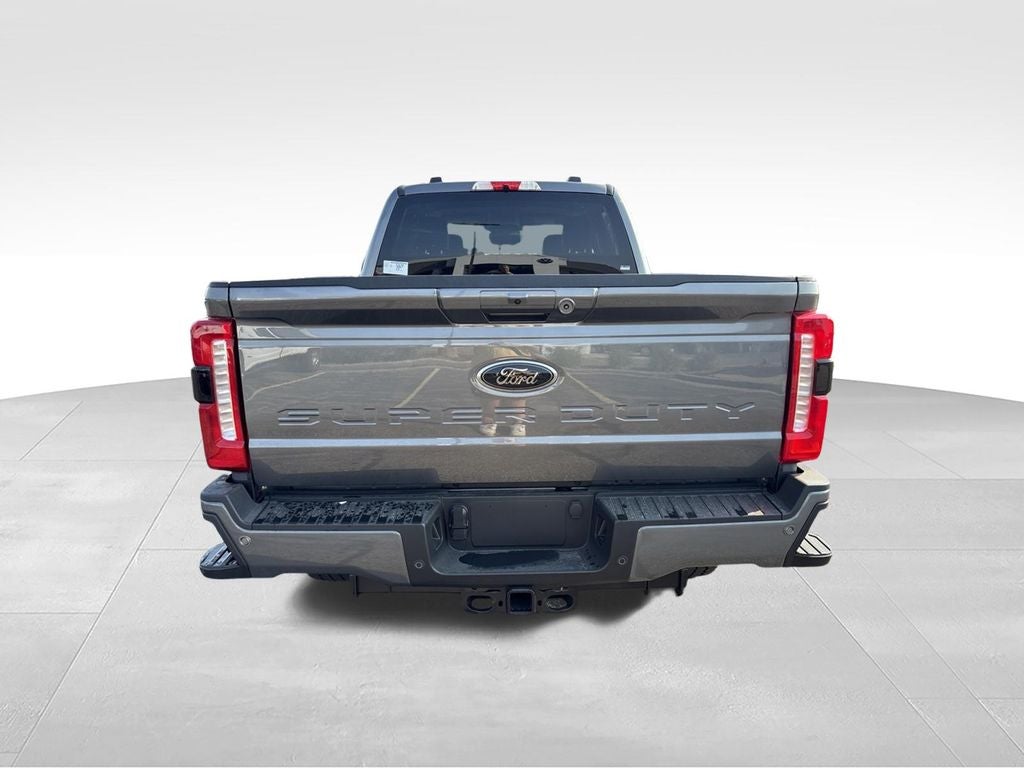 2026 Ford F-350SD F-350® Lariat®