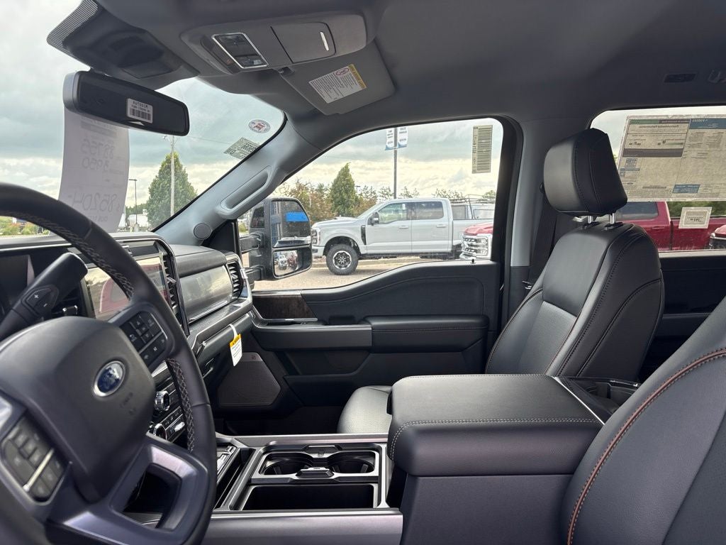 2026 Ford F-350SD F-350® Lariat®