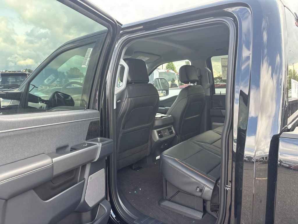 2026 Ford F-350SD F-350® Lariat®