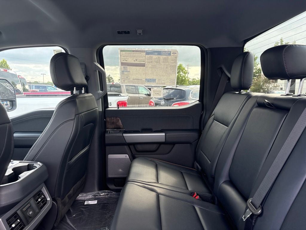 2026 Ford F-350SD F-350® Lariat®