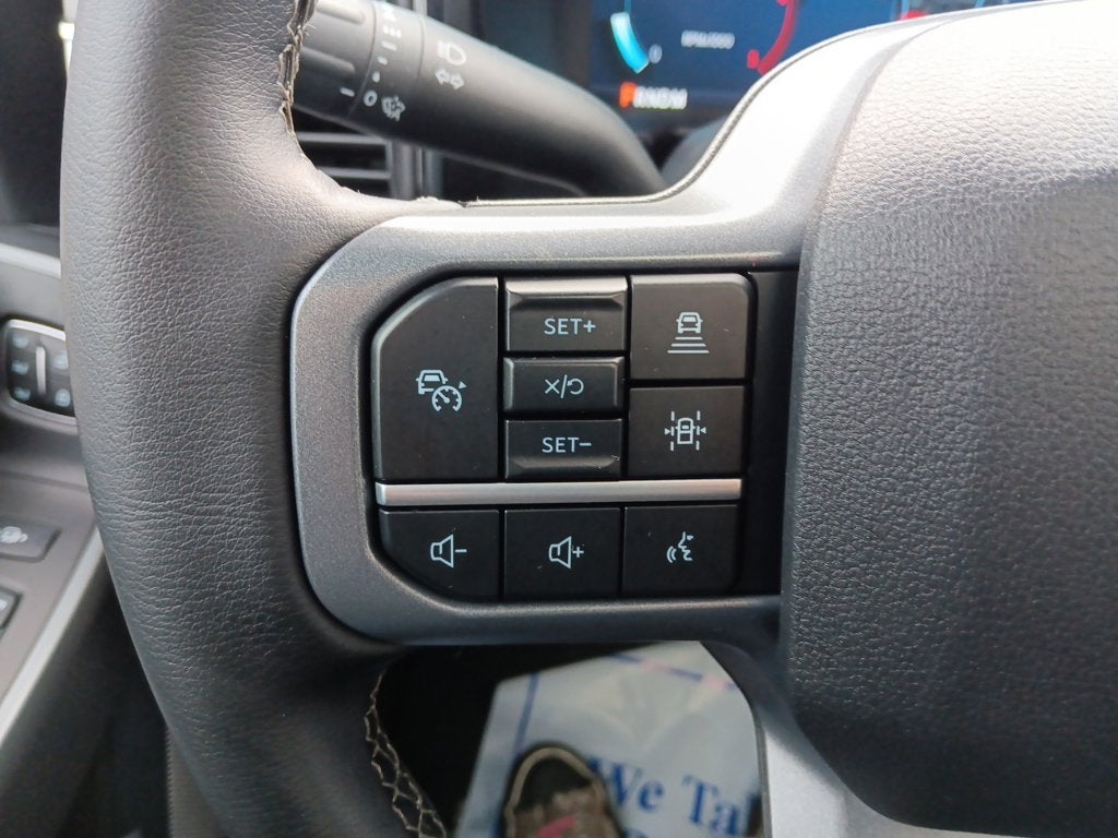 2025 Ford F-350SD Lariat Super Duty