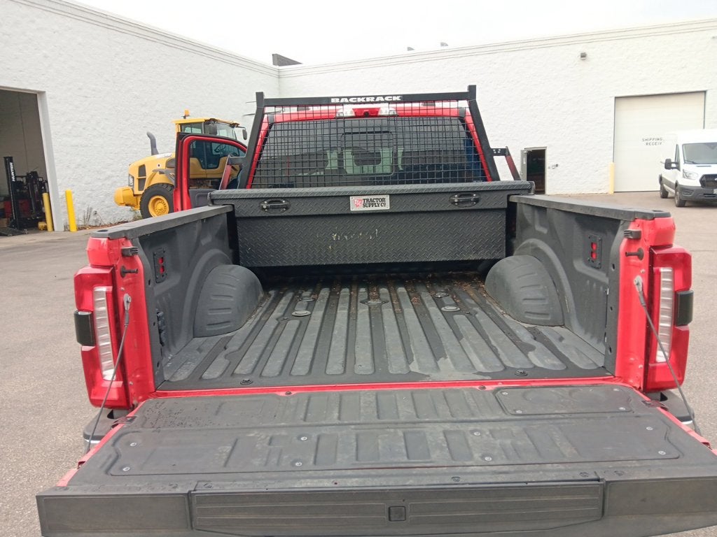 2025 Ford F-350SD Lariat Super Duty