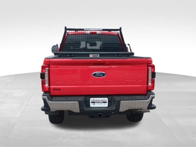2025 Ford F-350SD Lariat Super Duty