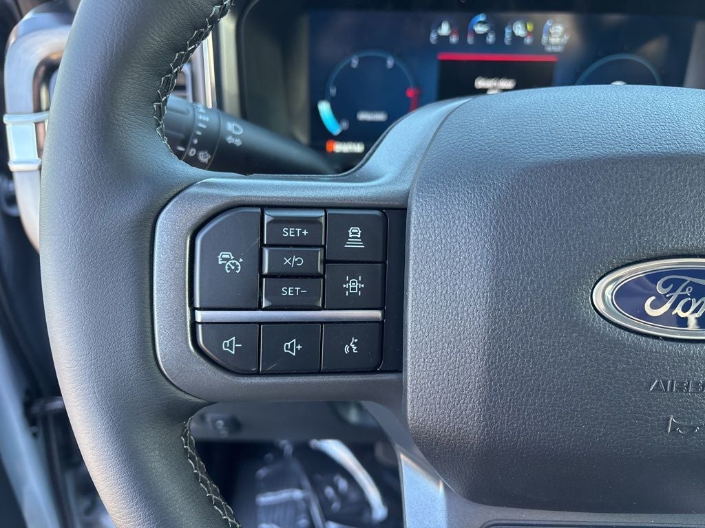 2026 Ford F-350SD F-350® Lariat®