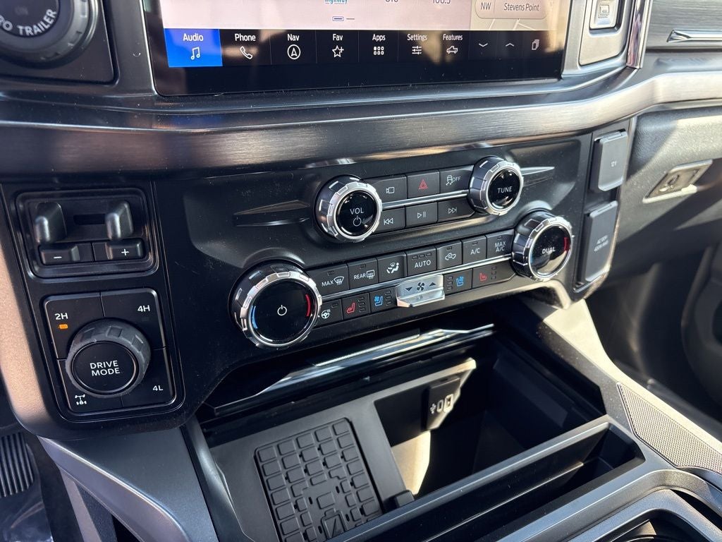 2026 Ford F-350SD F-350® Lariat®