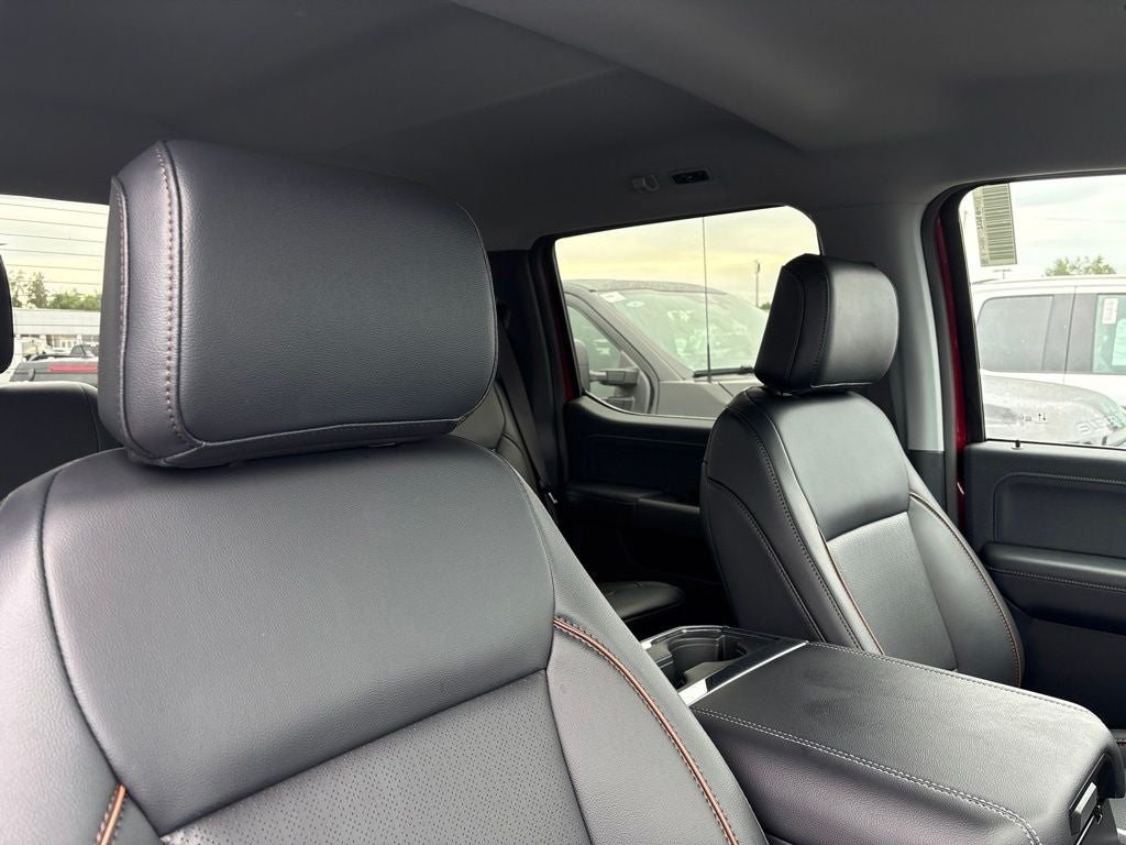2026 Ford F-350SD F-350® Lariat®