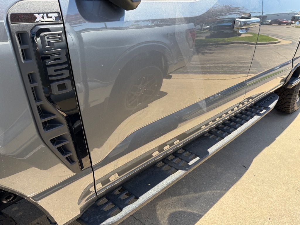 2025 Ford F-350SD XLT