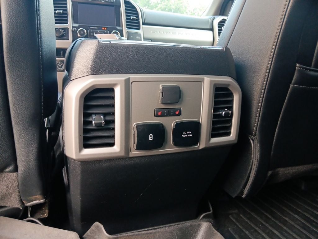2020 Ford F-350SD Lariat Super Duty