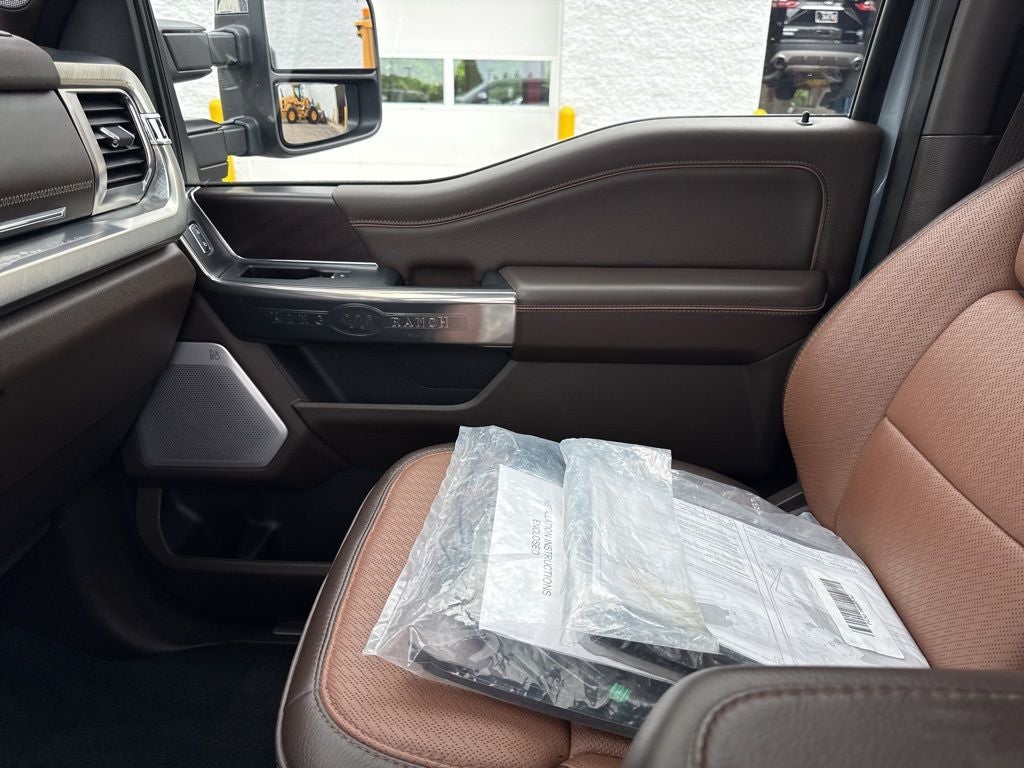 2025 Ford F-350SD King Ranch