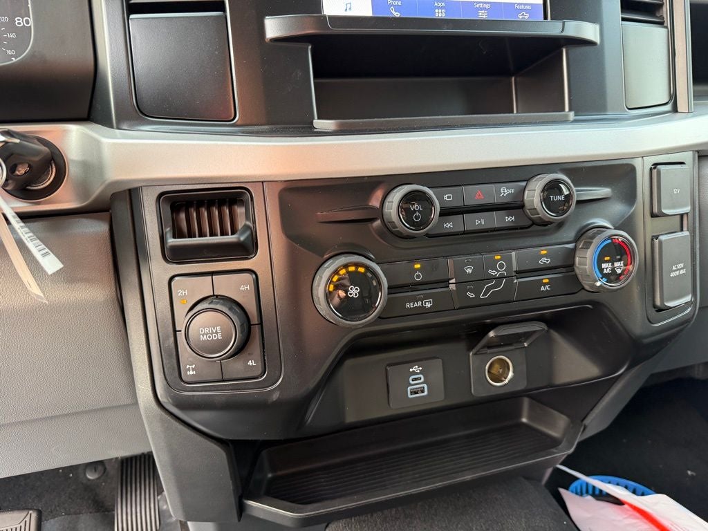 2025 Ford F-350SD XL