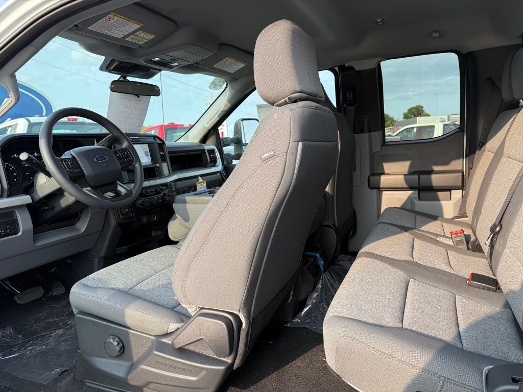 2025 Ford F-350SD XL