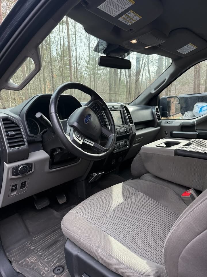 2019 Ford F-150 XLT 302A