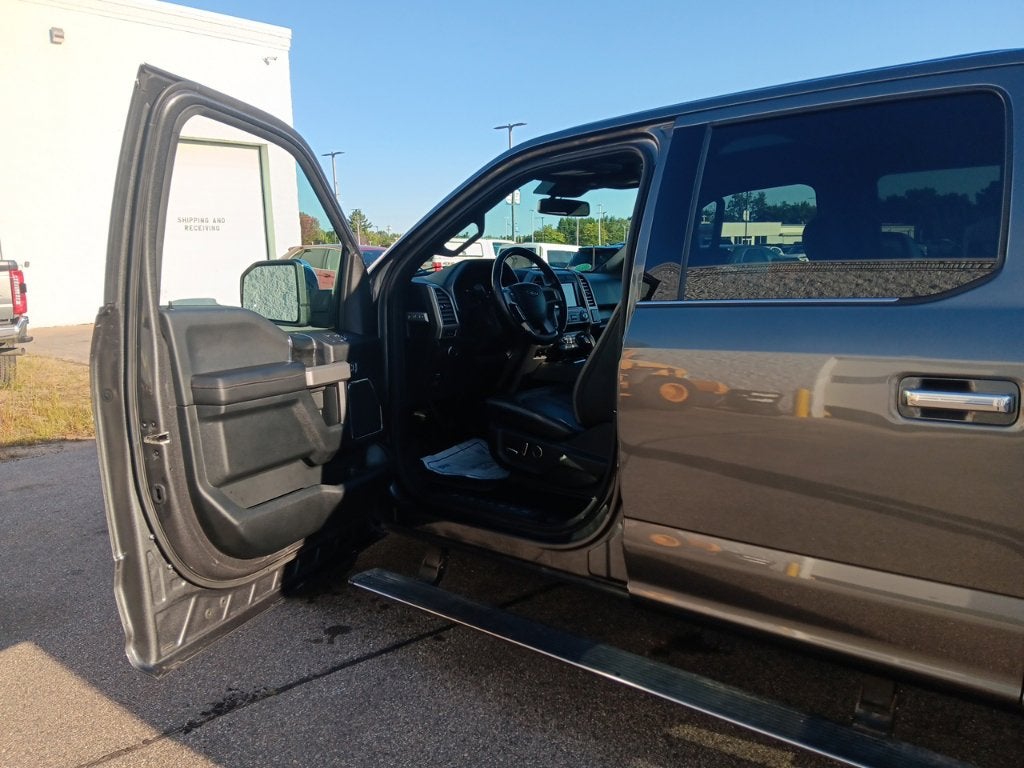 2018 Ford F-150 Platinum - Photo 13
