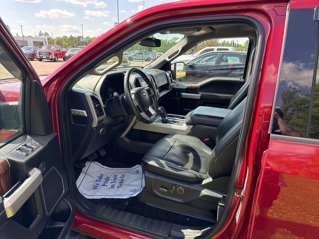 2017 Ford F-150 Lariat - Photo 13