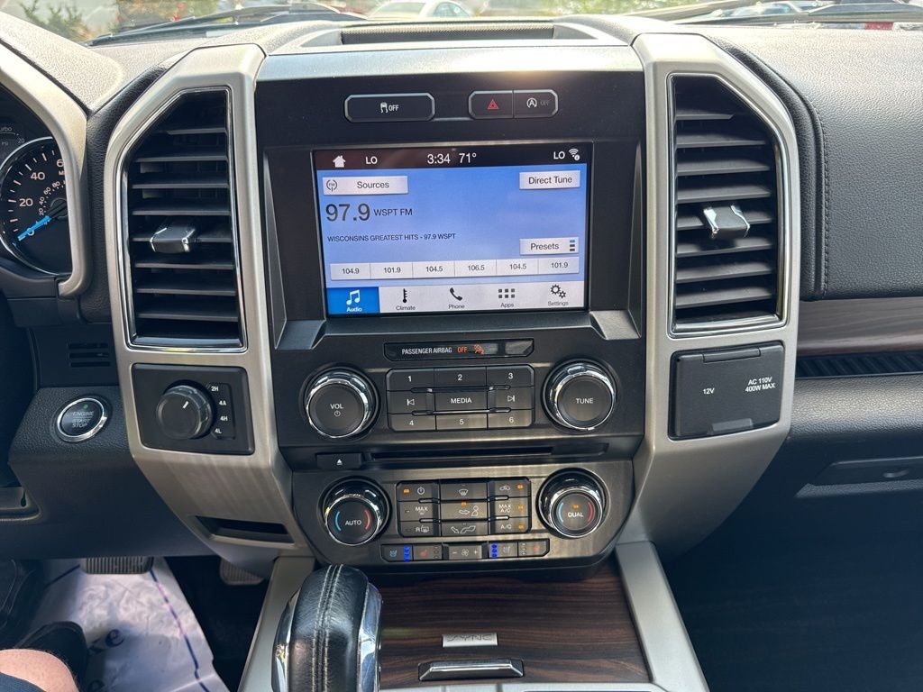 2017 Ford F-150 Lariat - Photo 20