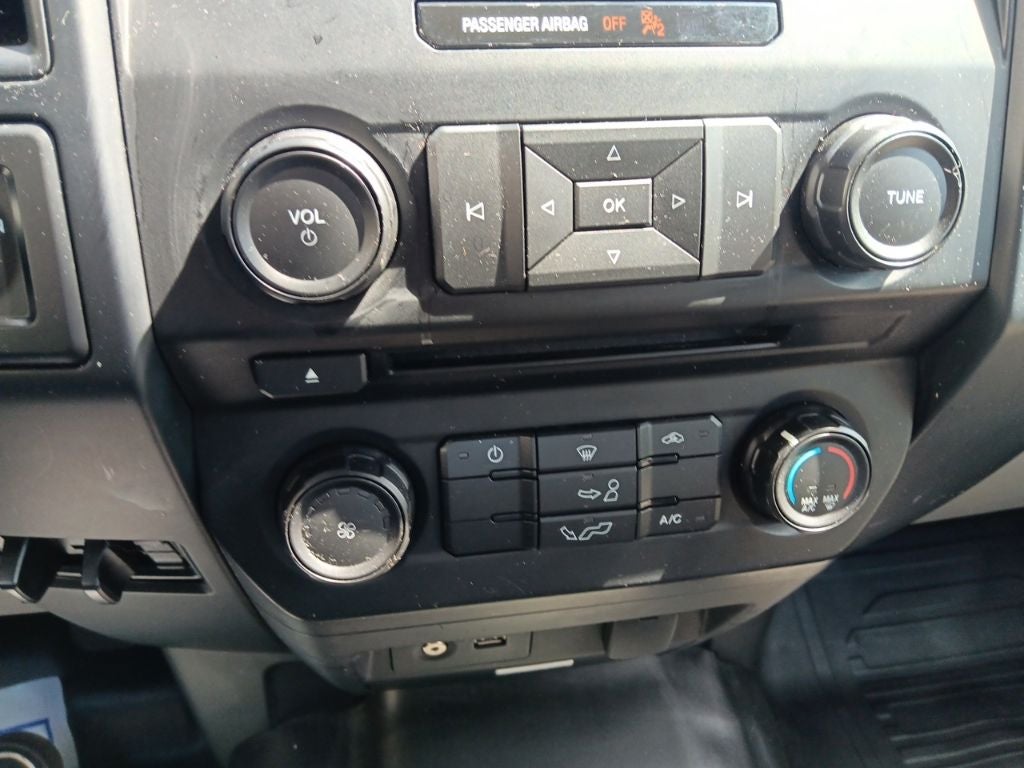 2015 Ford F-150 XL - Photo 23