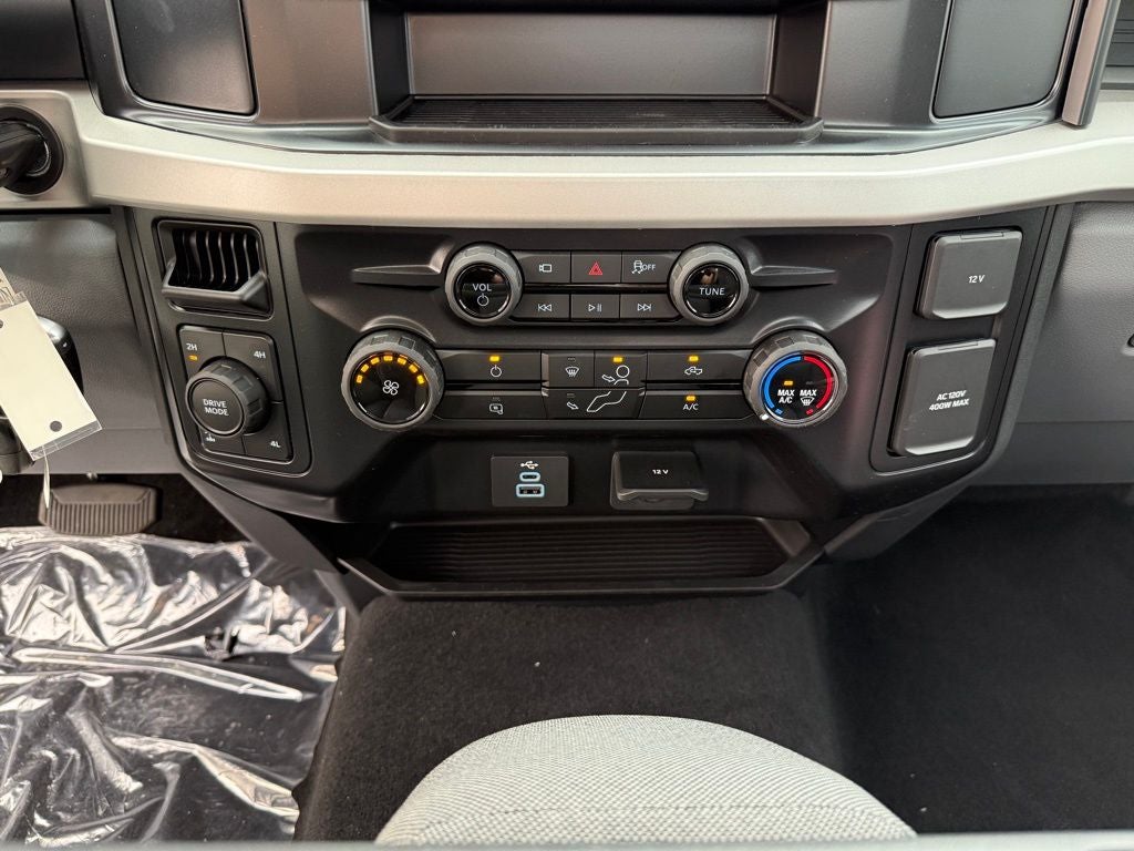 2025 Ford F-350SD XL