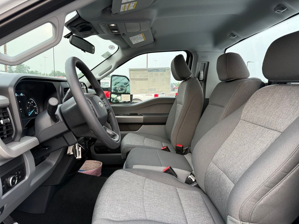 2025 Ford F-350SD XL