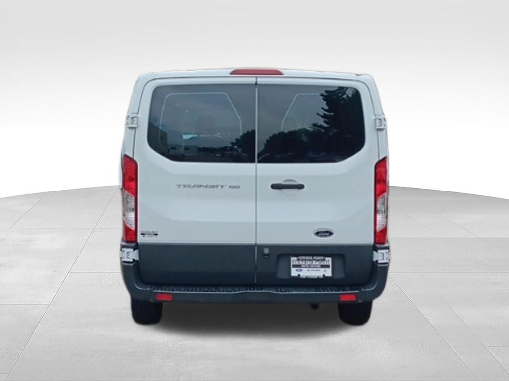 2017 Ford Transit-150 130 WB Low Roof Cargo