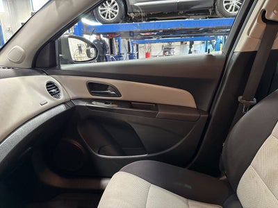 2013 Chevrolet Cruze LS