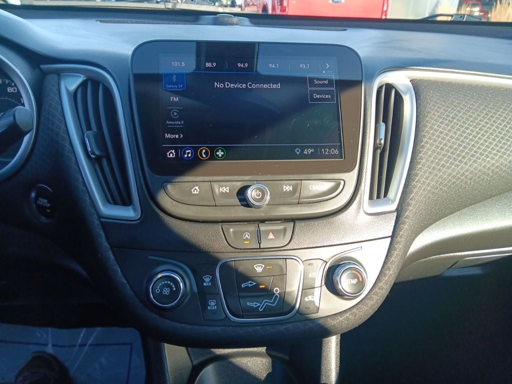 2022 Chevrolet Malibu LS 1FL